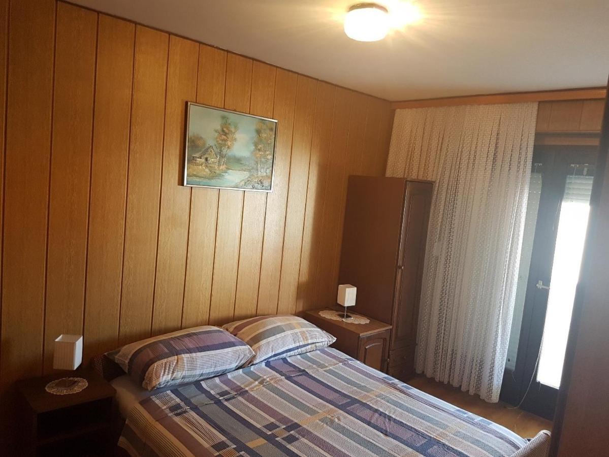 Apartments For Families With Children Lopar, Rab - 10402 Esterno foto