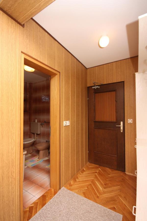 Apartments For Families With Children Lopar, Rab - 10402 Esterno foto